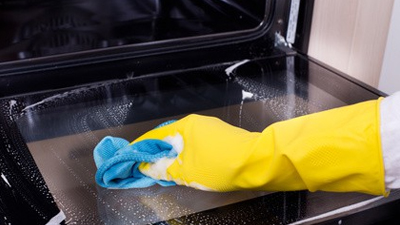 Comment nettoyer un four ?